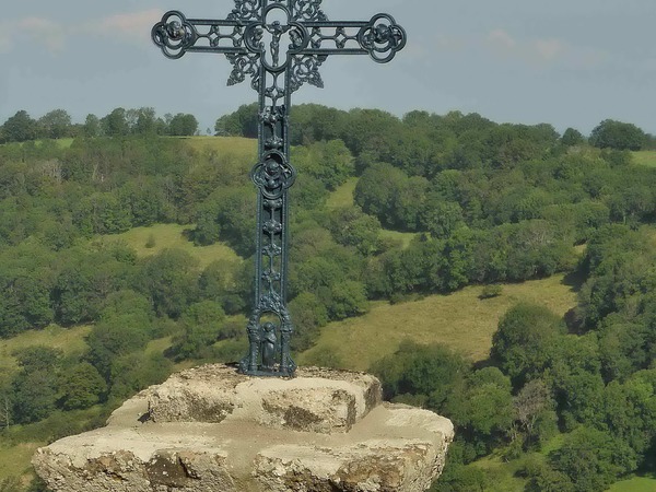 à Laveissière - 3 croix